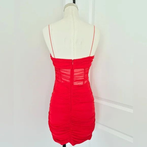 superdown Kambella Ruched Dress Party Sexy Sheer Spaghetti Strap Size S / US 4 / IT 40 - 6 Thumbnail