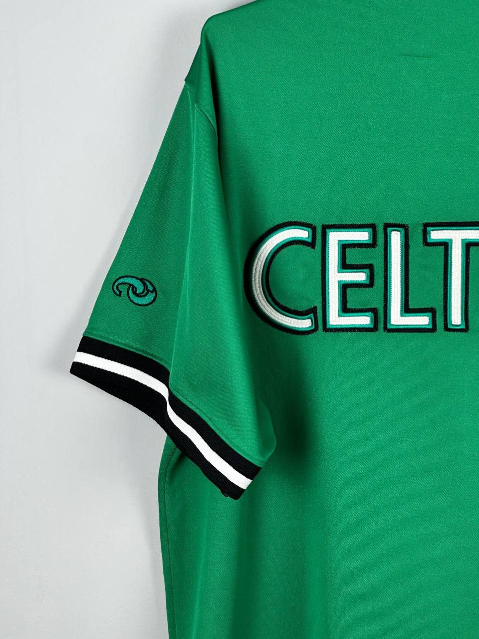 NBA Vintage 90s Celtics Warm Up Jacket NBA Size US XL / EU 56 / 4 - 21 Thumbnail