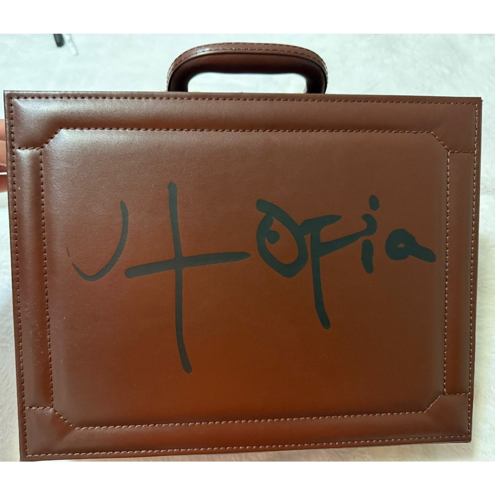 Travis Scott Travis Scott Utopia Brown Leather Briefcase Gold Hardware Size ONE SIZE - 1 Thumbnail