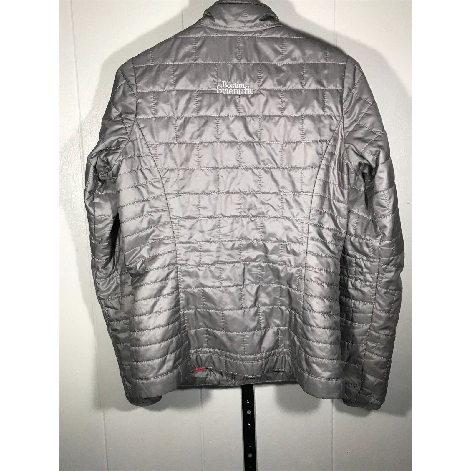Patagonia Patagonia Women’s Nano Puff Jacket Size SM Gray With Plum Li Size S / US 4 / IT 40 - 2 Thumbnail