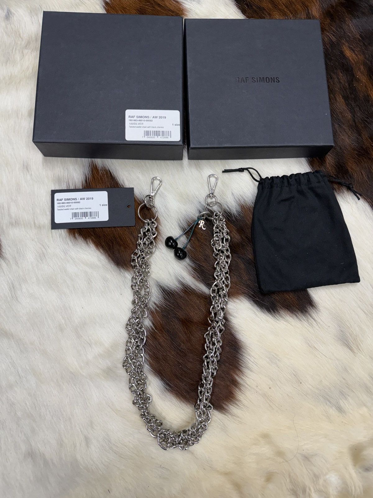 Raf Simons Raf Simons 19AW Black Cherries Twisted Wallet Chain Size ONE SIZE - 2 Thumbnail