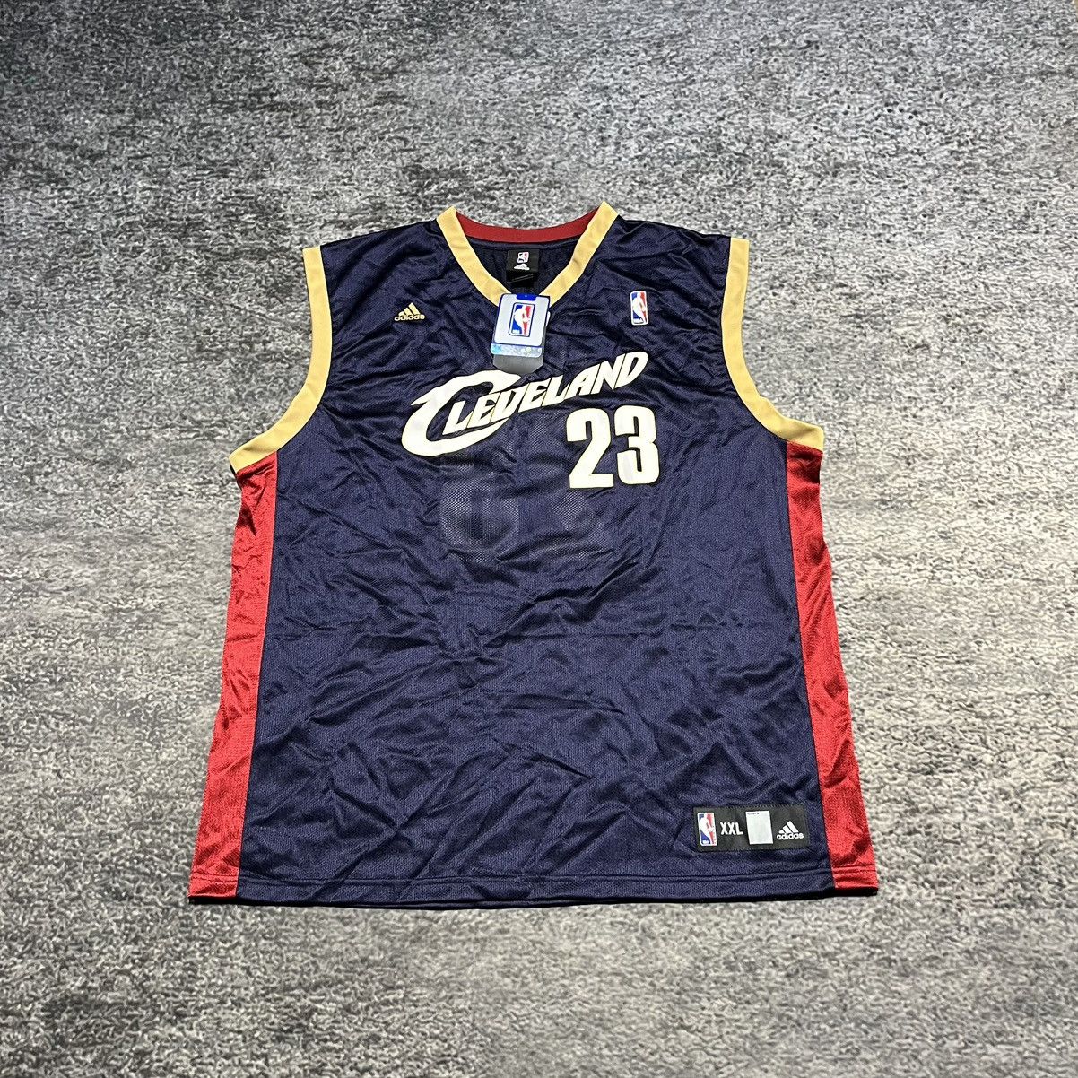NBA Vintage Lebron James Cleveland Cavaliers Adidas NBA Jersey Size US XXL / EU 58 / 5 - 1 Thumbnail