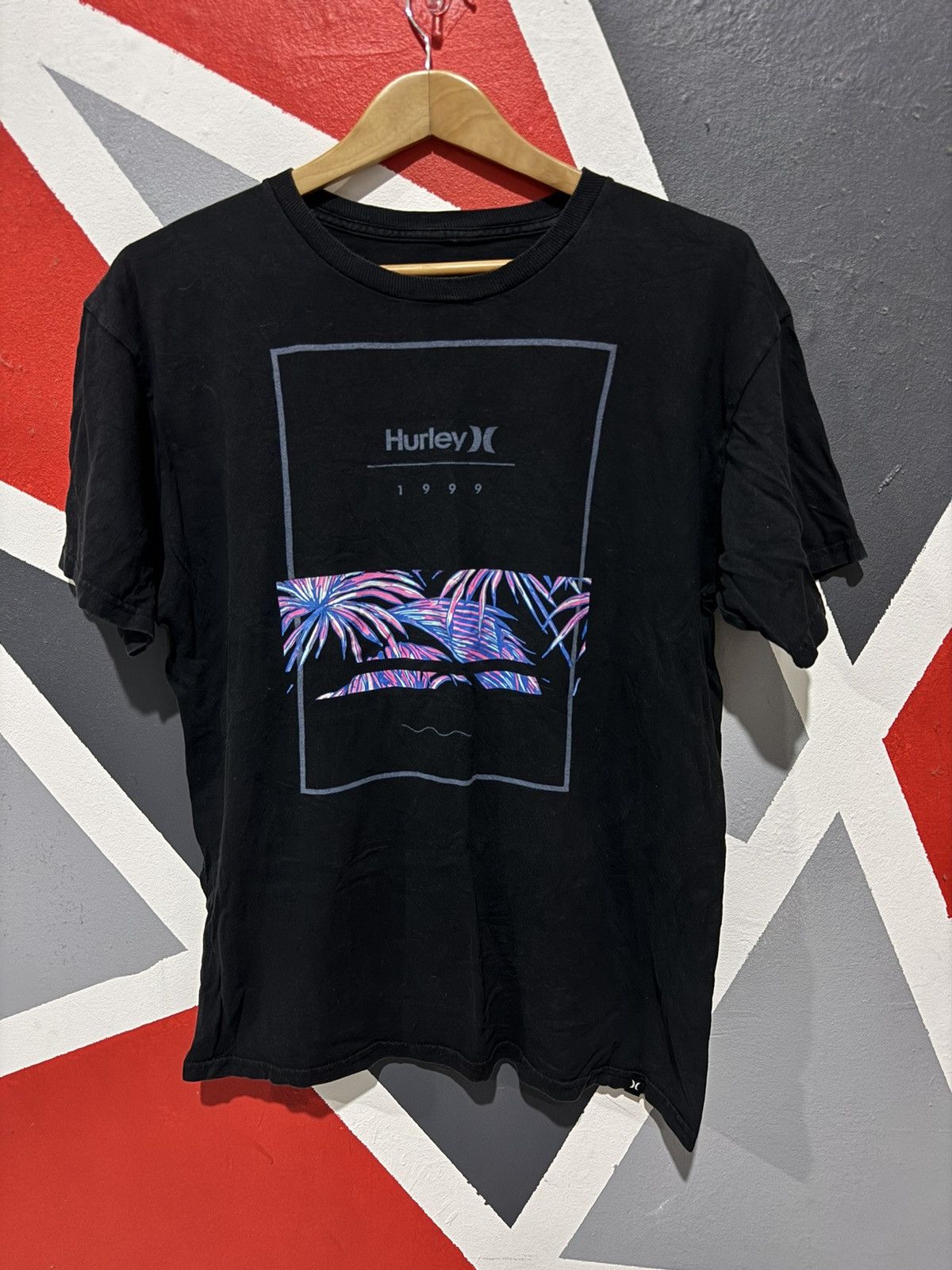Hurley Harley 1999 Hawaii Theme Size US M / EU 48-50 / 2 - 1 Thumbnail