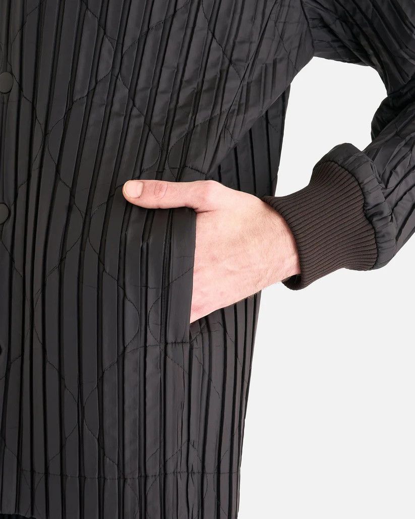 Homme Plisse Issey Miyake o1s1v1r1oon0925 Padded Pleats Blouson in Brown Size US M / EU 48-50 / 2 - 5 Thumbnail