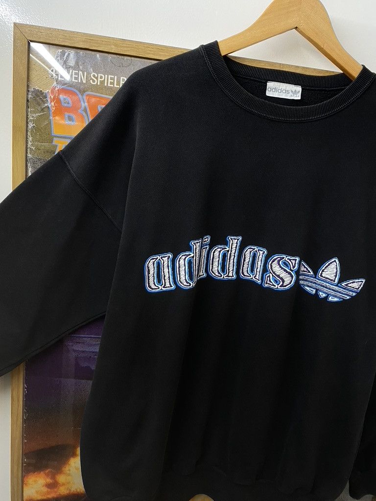 Adidas 90s Adidas Sketch Style Centre Trefoil Spellout Sweatshirt Size US L / EU 52-54 / 3 - 5 Thumbnail