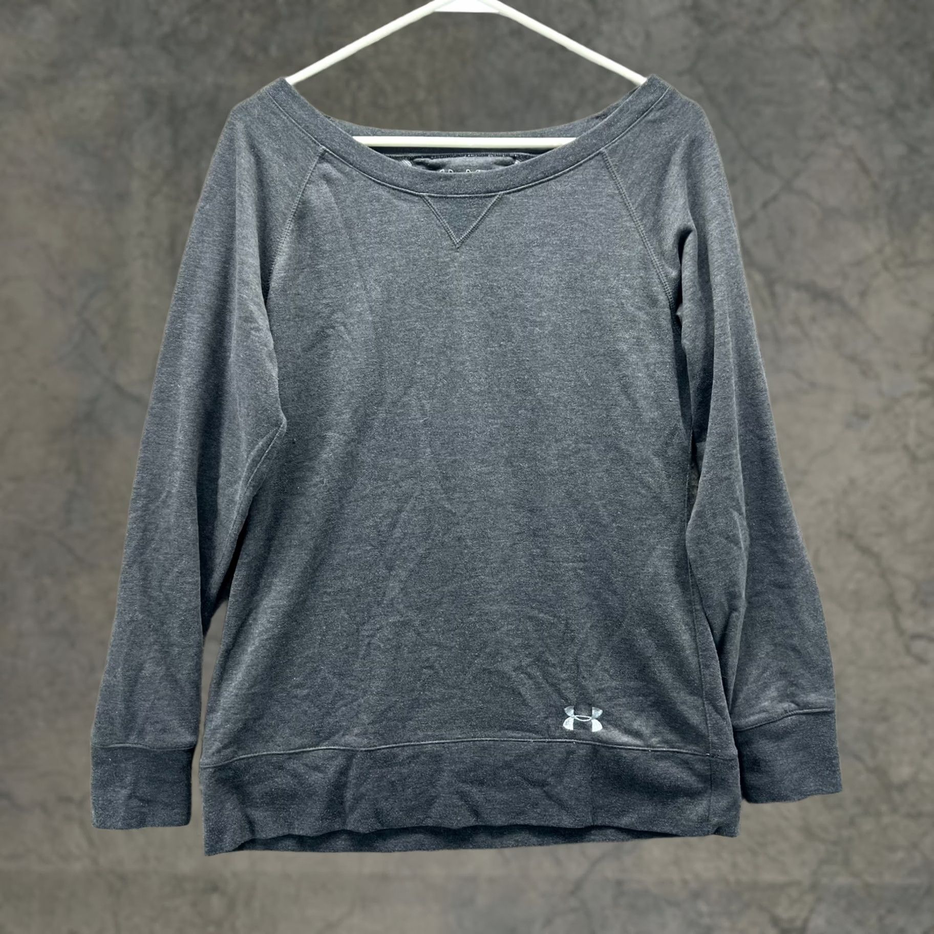 Under Armour Under Armour Sweatshirt Womens M Gray Pullover Long Sleeve Logo Activewear Size M / US 6-8 / IT 42-44 - 1 Thumbnail