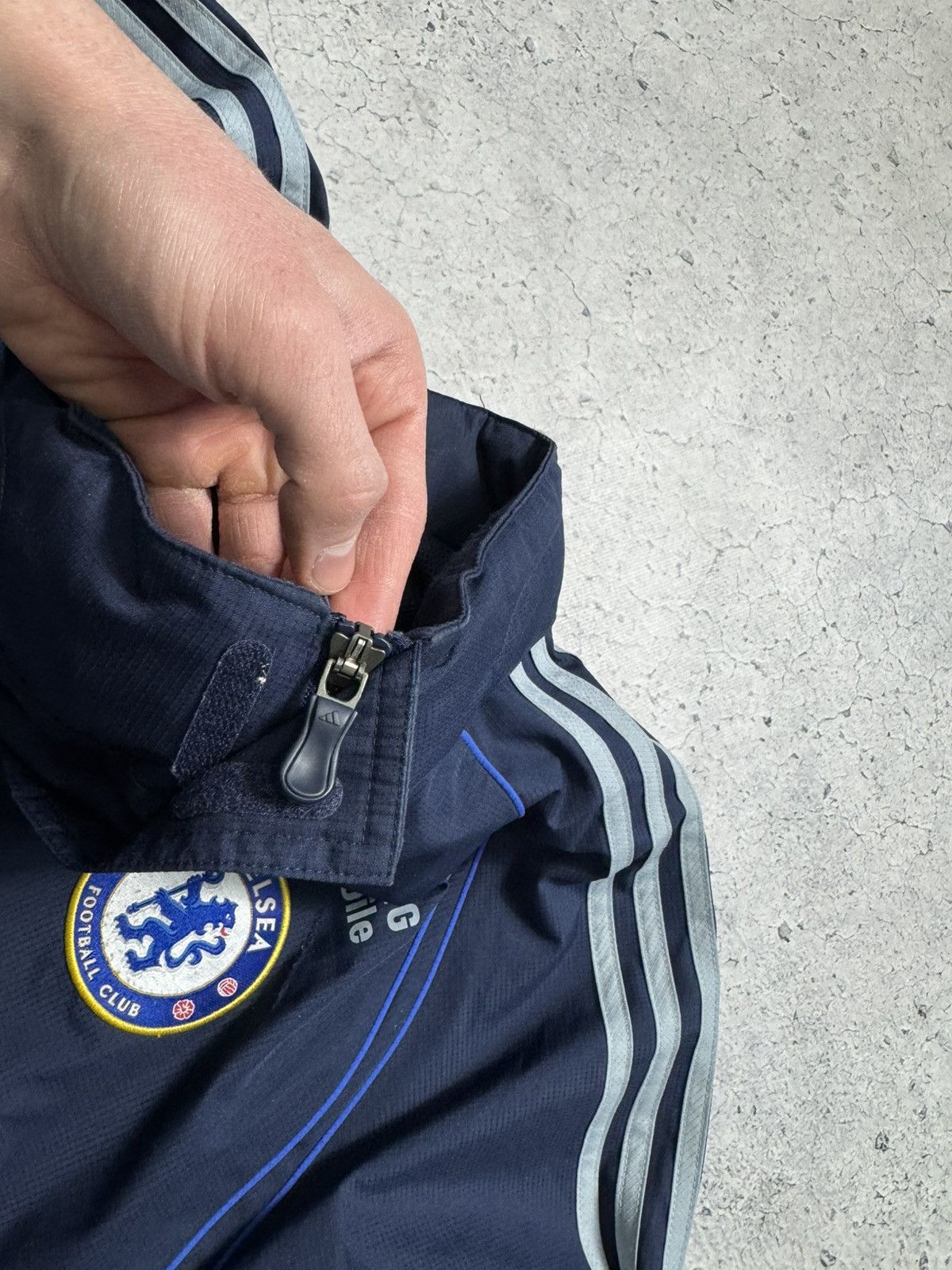 Adidas Adidas FC Chelsea Y2K Nylon Football Jacket Vintage Size US L / EU 52-54 / 3 - 9 Thumbnail