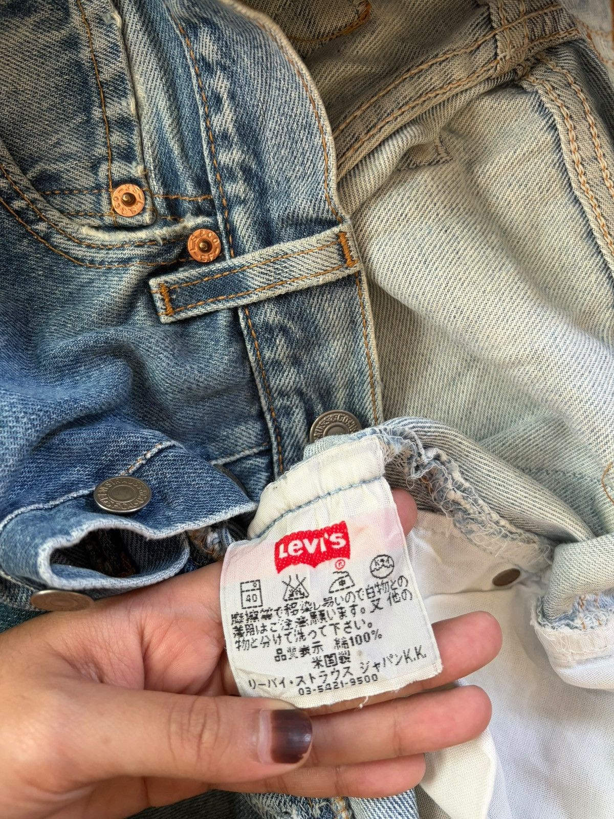 Levi's Vintage 90s Levis 501 Faded Wash Distressed Jeans Size US 26 / EU 42 - 5 Thumbnail