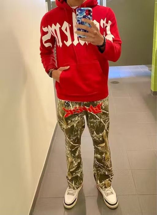 Japanese Brand Embroidery Camouflage Cargos Pant Size US 32 / EU 48 - 6 Thumbnail