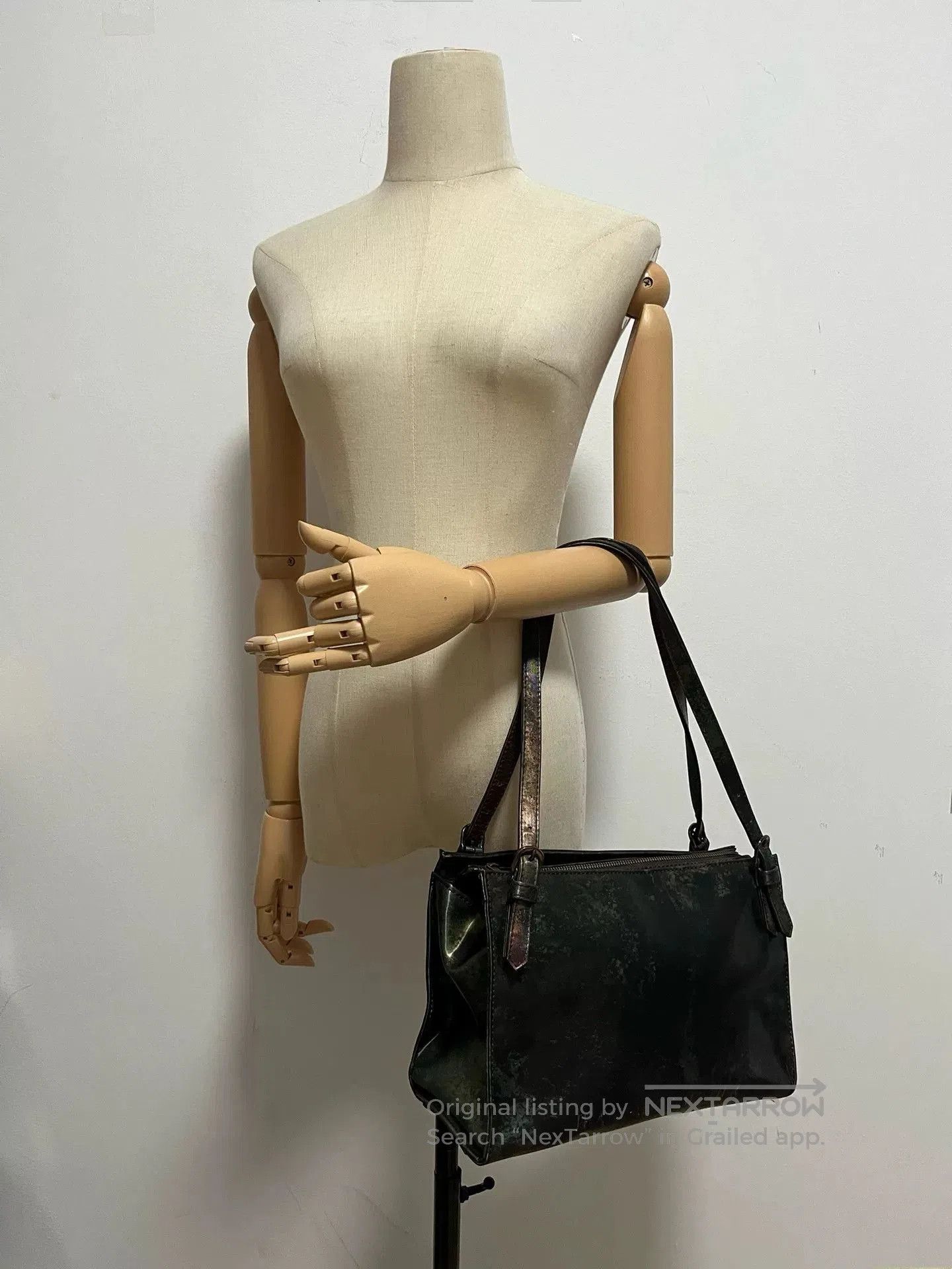 Jean Paul Gaultier Jean Paul Gaultier Beetle Handbag. Size ONE SIZE - 1 Thumbnail