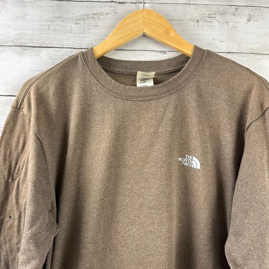 The North Face VINTAGE The North Face Long Sleeve T-Shirt Mens Medium Crew Neck Brown Outdoor 2000s Size US M / EU 48-50 / 2 - 2 Thumbnail