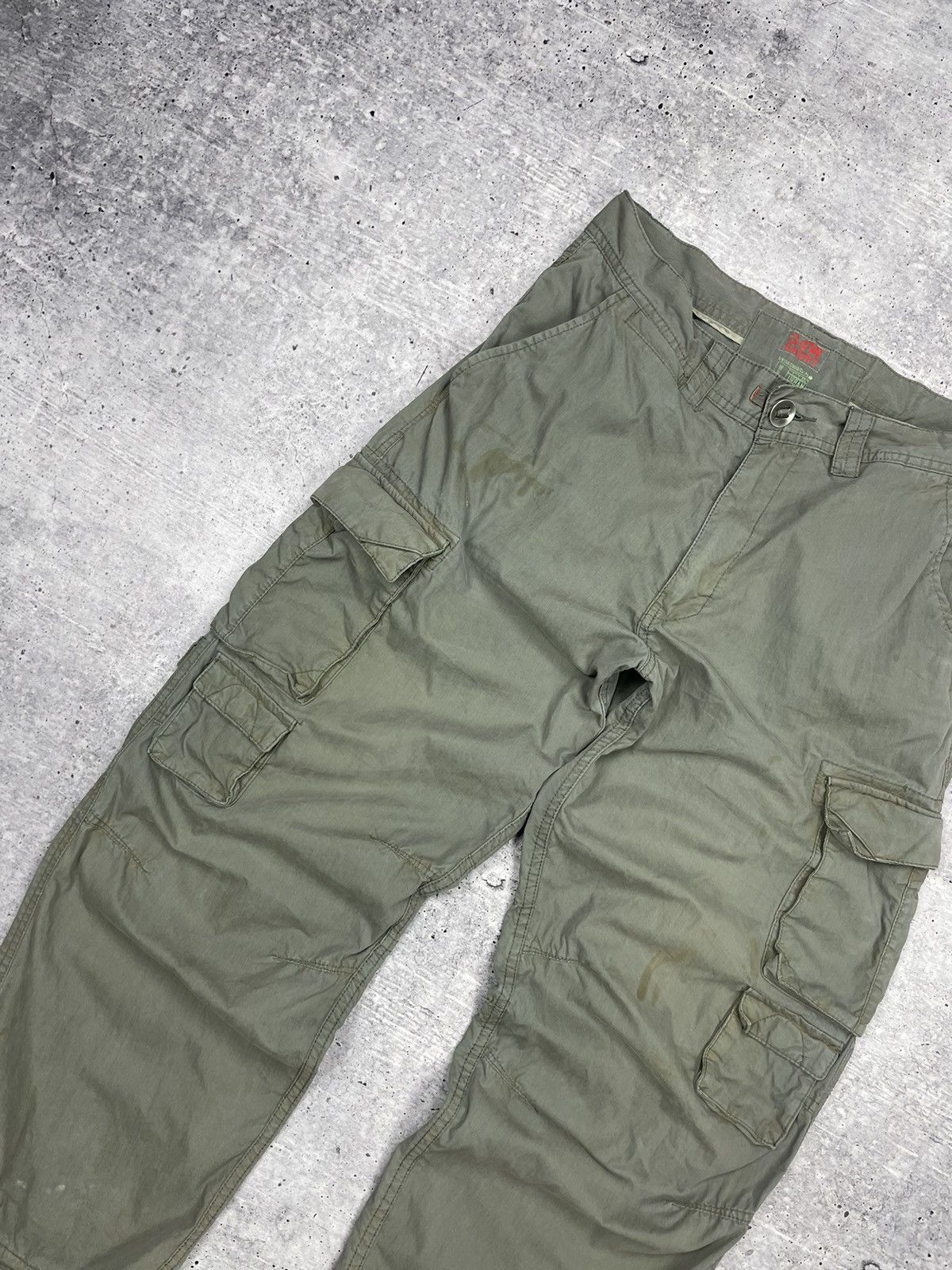 Japanese Brand × Vintage Vintage Y2K Japanese Style Distressed Faded Cargo Pants Size US 34 / EU 50 - 5 Thumbnail