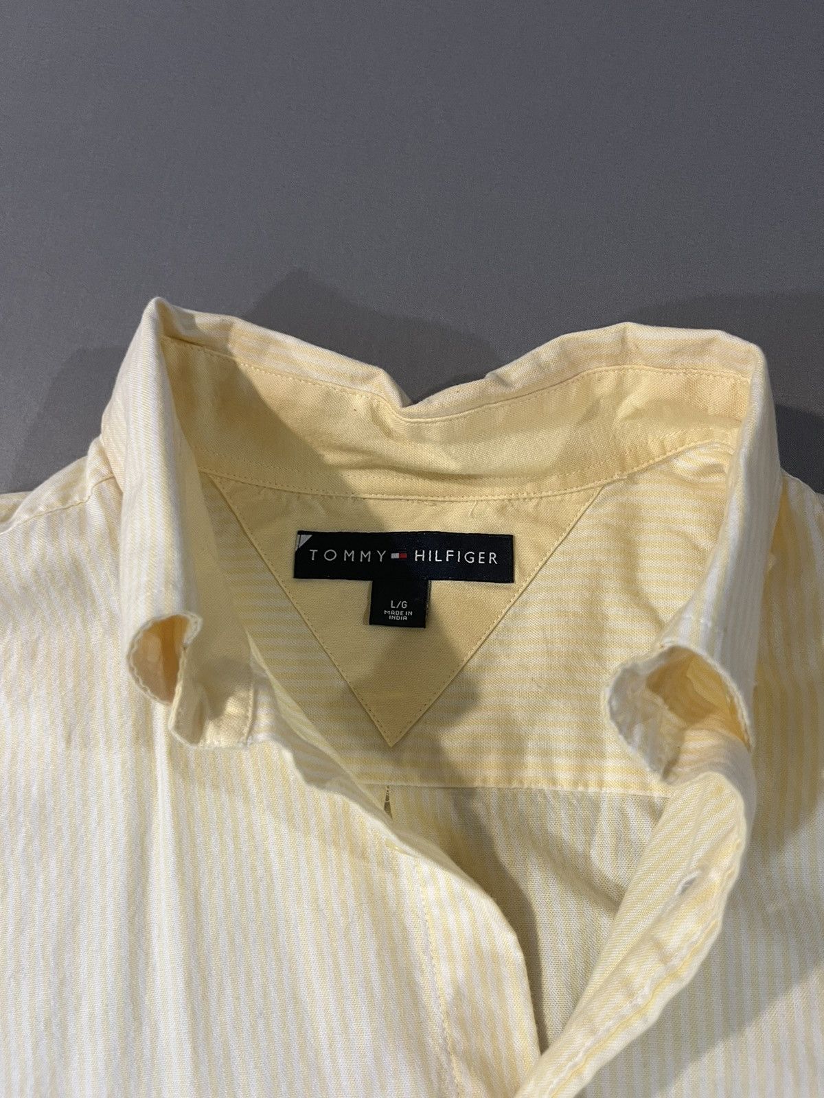 Tommy Hilfiger × Vintage Vintage pastel Tommy Hilfiger button up Size US L / EU 52-54 / 3 - 5 Thumbnail