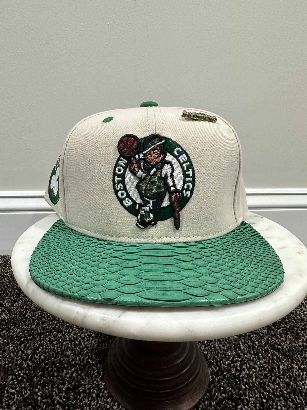 Just Don Just Don x Mitchell & Ness NBA Boston Celtics Snakeskin Hat Size ONE SIZE - 1 Thumbnail