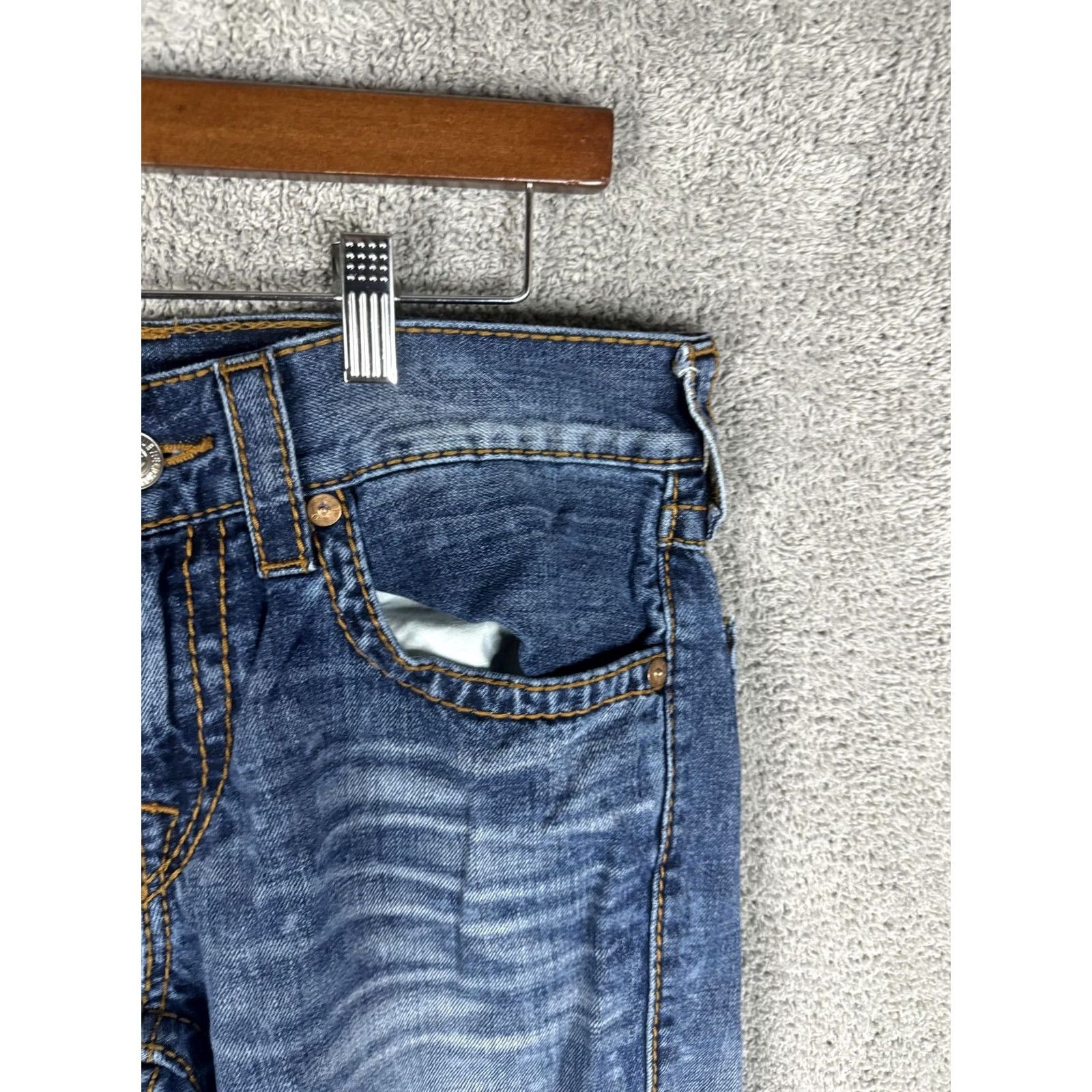 True Religion True Religion Jeans Mens 30 Blue Straight Big T Red Org Flap Pockets Denim Shirt? Size US 30 / EU 46 - 3 Thumbnail