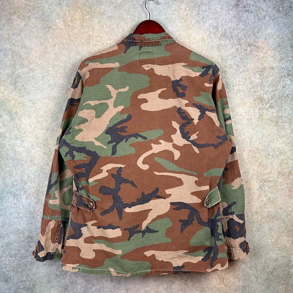 Vintage Vintage US Army Military Camo Shirt Sz M 80s Long Sleeve Size US M / EU 48-50 / 2 - 3 Thumbnail