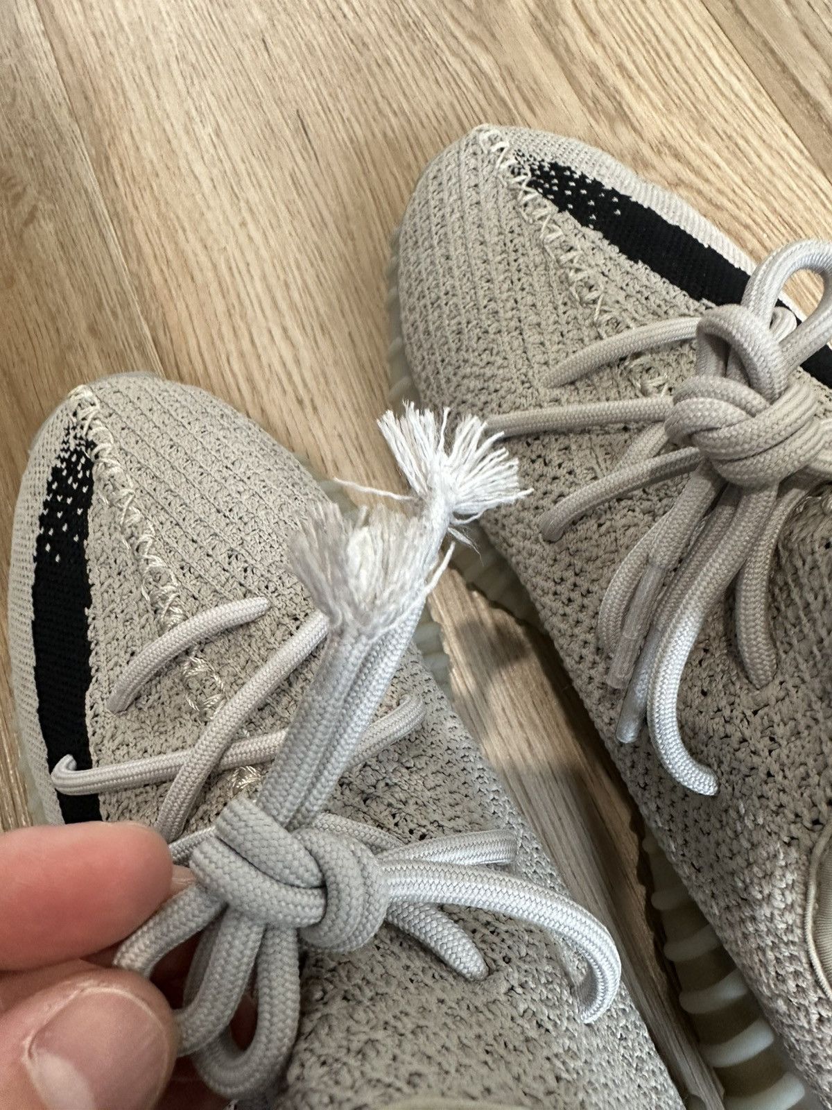 Adidas × Yeezy Yeezys Size US 10 / EU 43 - 8 Thumbnail