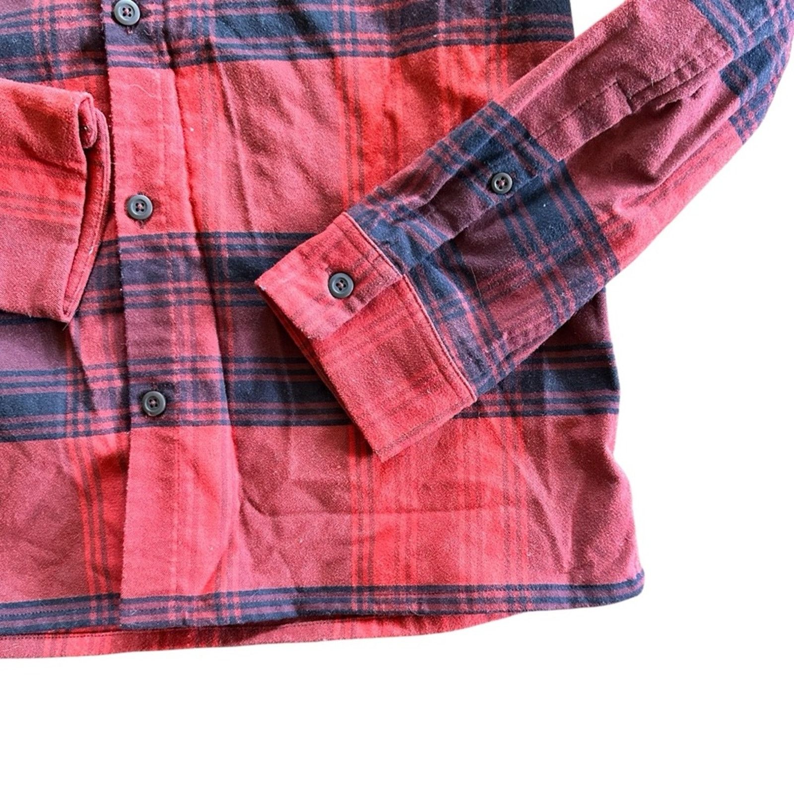 Lululemon Lululemon Flannel Button-Down - Size 6 - Red/Black Size M / US 6-8 / IT 42-44 - 2 Thumbnail