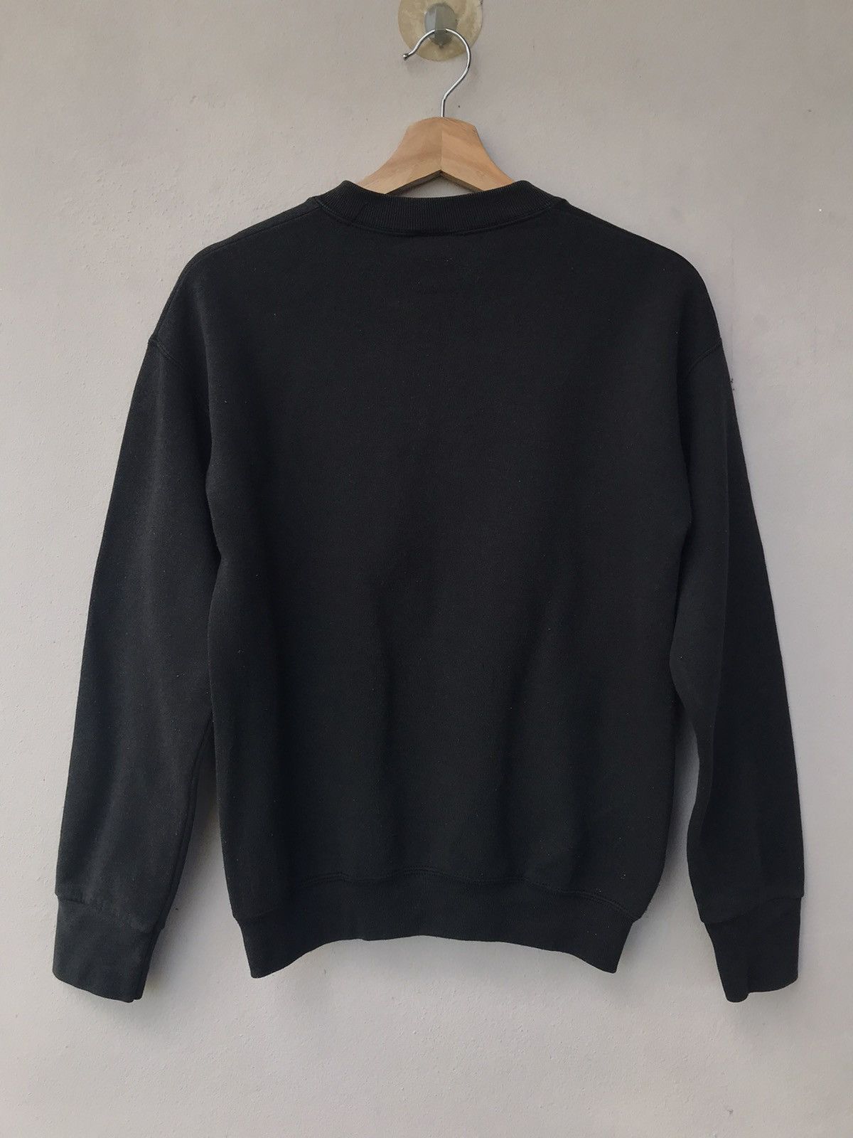Vintage Vintage Fall Out Spell Out Sweatshirt Size US S / EU 44-46 / 1 - 5 Thumbnail