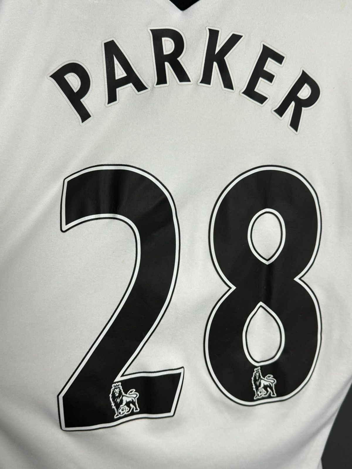 Adidas Fulham 13/14 Home Parker Football Jersey Size US S / EU 44-46 / 1 - 3 Thumbnail