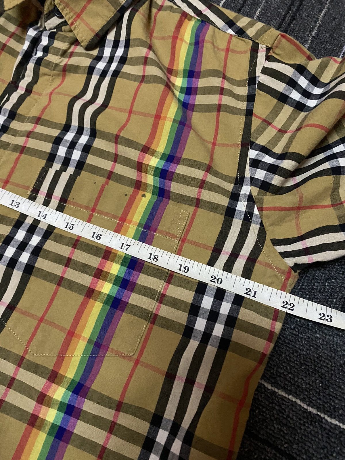 Burberry × Burberry Prorsum Burberry checkered rainbow button ups made in italy Size US L / EU 52-54 / 3 - 11 Thumbnail