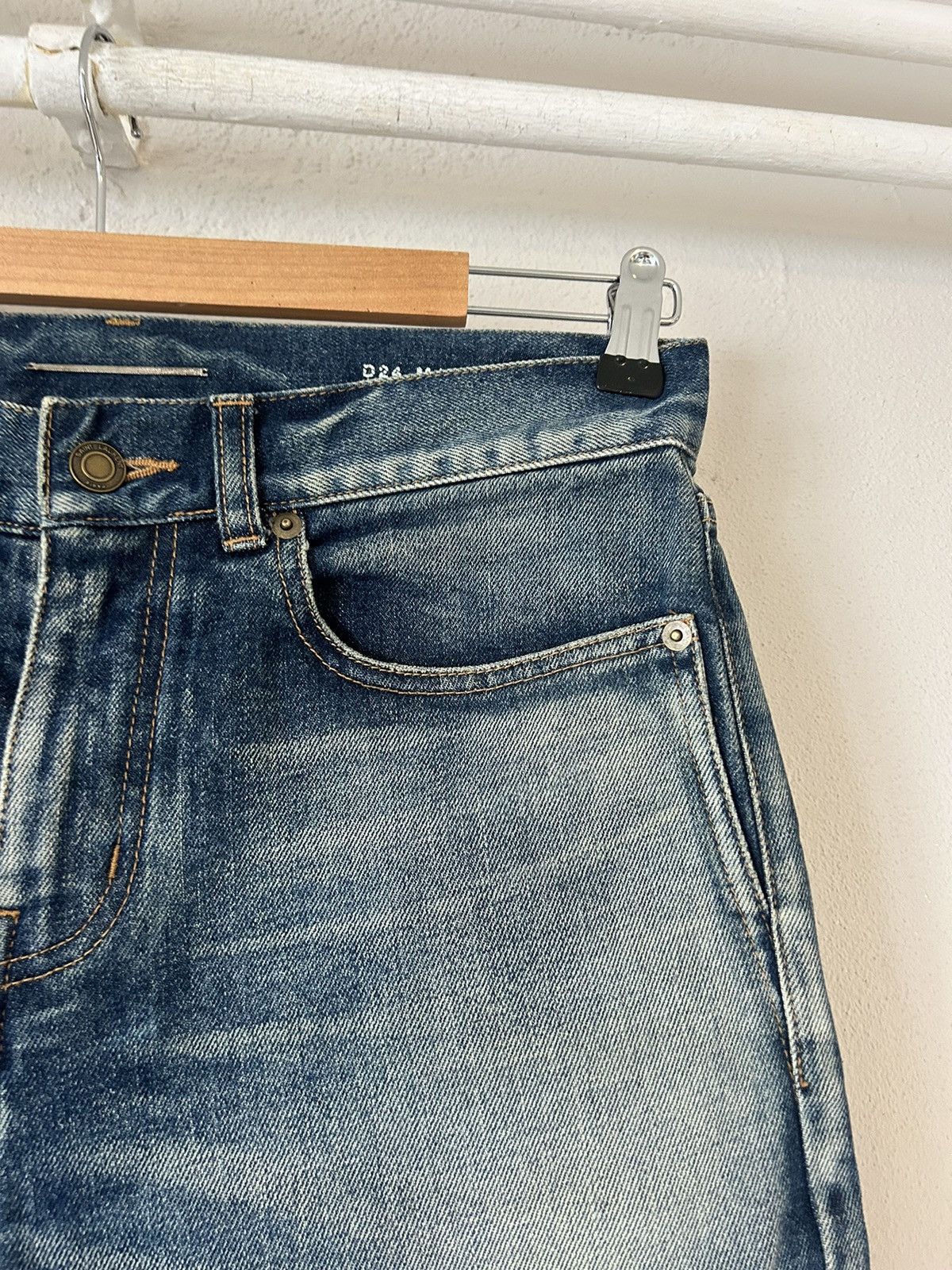 Saint Laurent Paris Saint Laurent Washed Blue Denim Jeans, D24 M/SK-MW Size US 29 - 9 Thumbnail