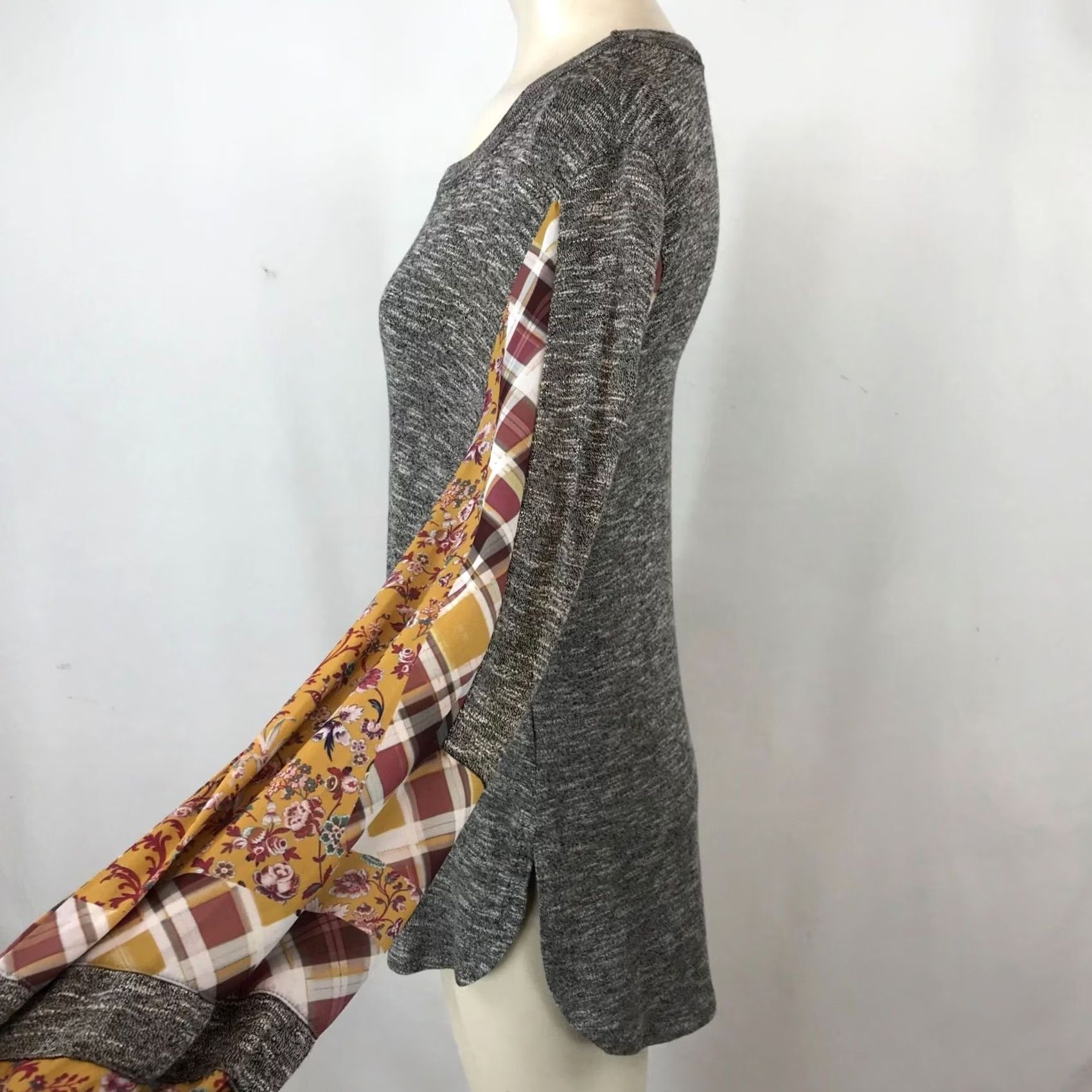 Vintage VINTAGE WORLD UNITY WOMEN'S ??? Size M / US 6-8 / IT 42-44 - 4 Thumbnail