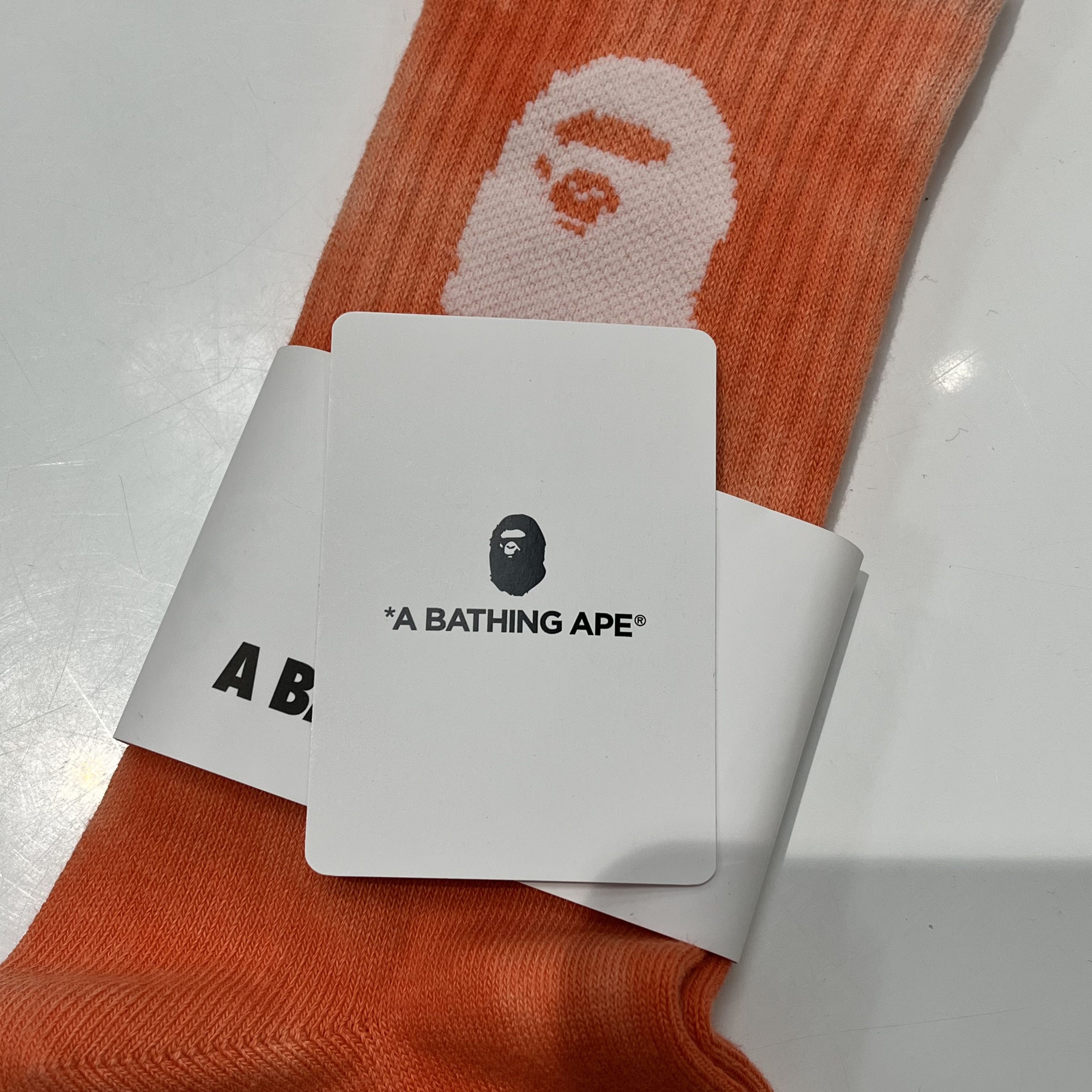 Bape Bape Ape Head Tie Dye Socks Red Size ONE SIZE - 5 Thumbnail