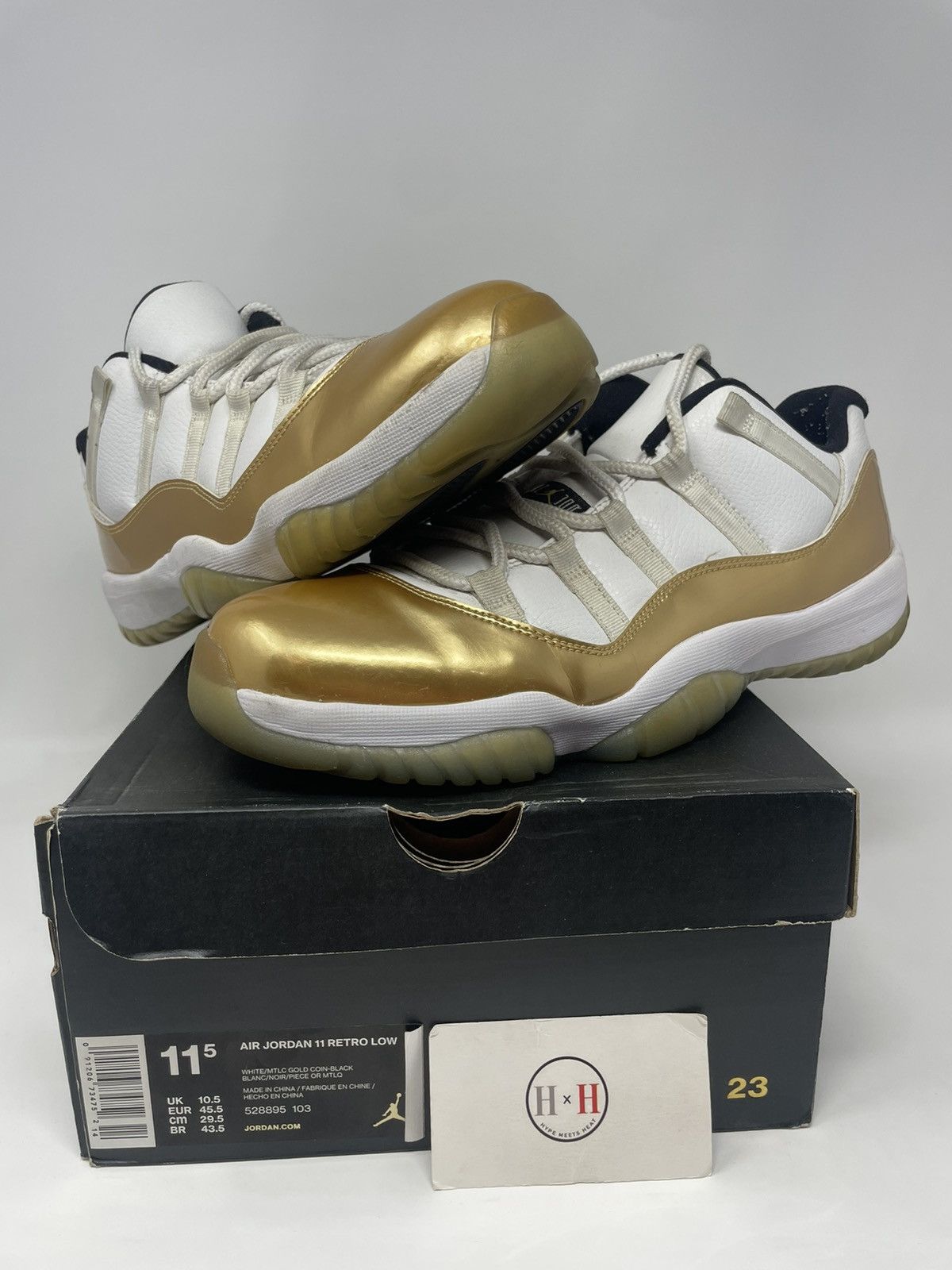 Air Jordan 11 Retro Low Closing Ceremonies