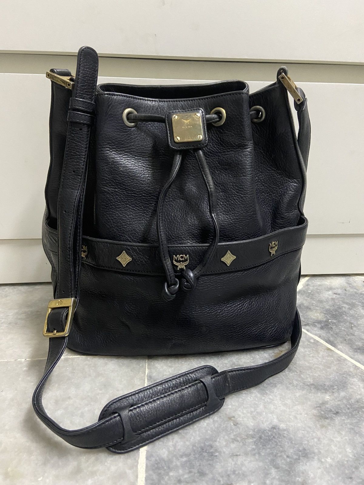 MCM MCM Vintage Black Leather Bag Size ONE SIZE - 1 Thumbnail
