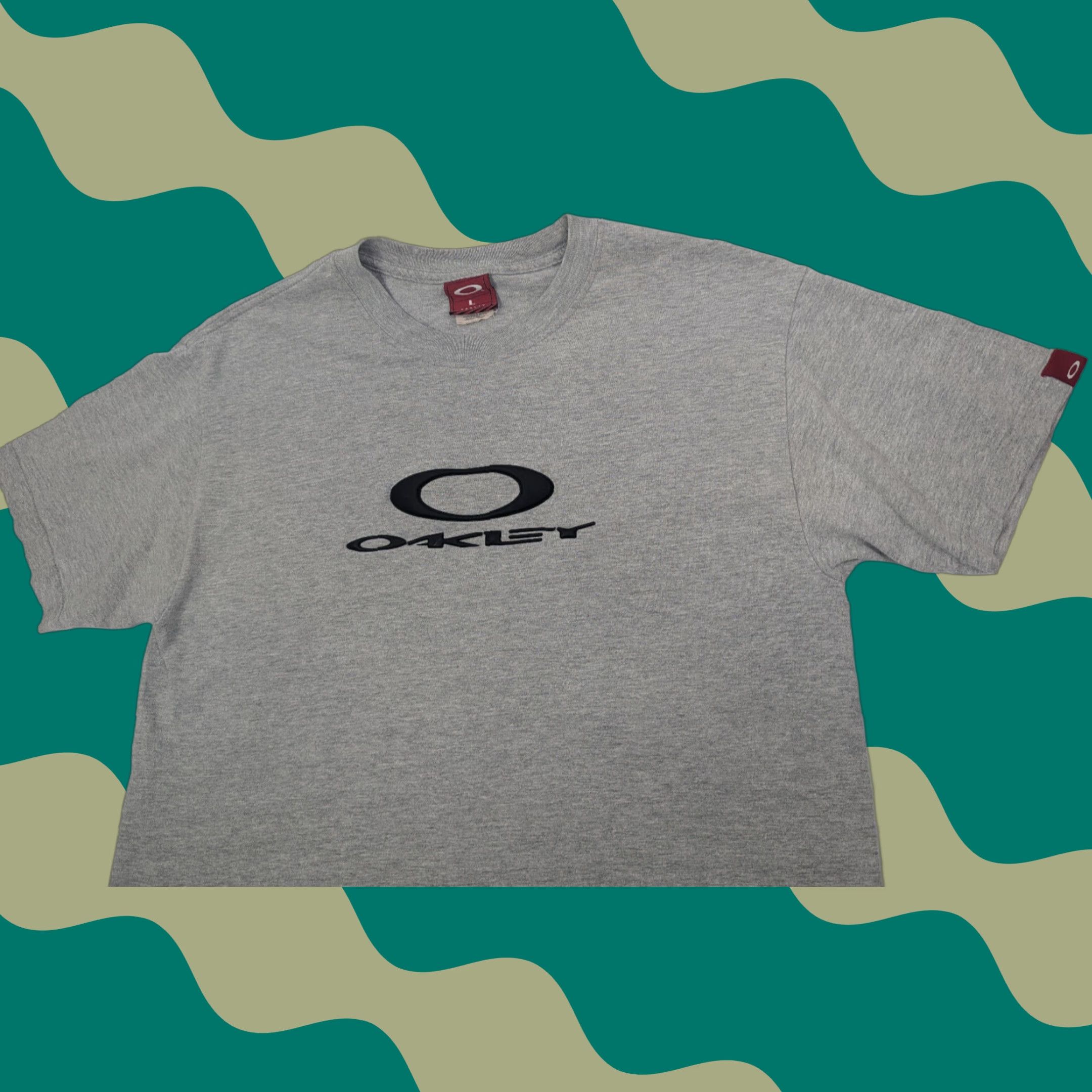 Oakley VINTAGE Oakley T-Shirt Mens L Gray Center Logo Rubber 90s California Skate USA Size US L / EU 52-54 / 3 - 1 Thumbnail
