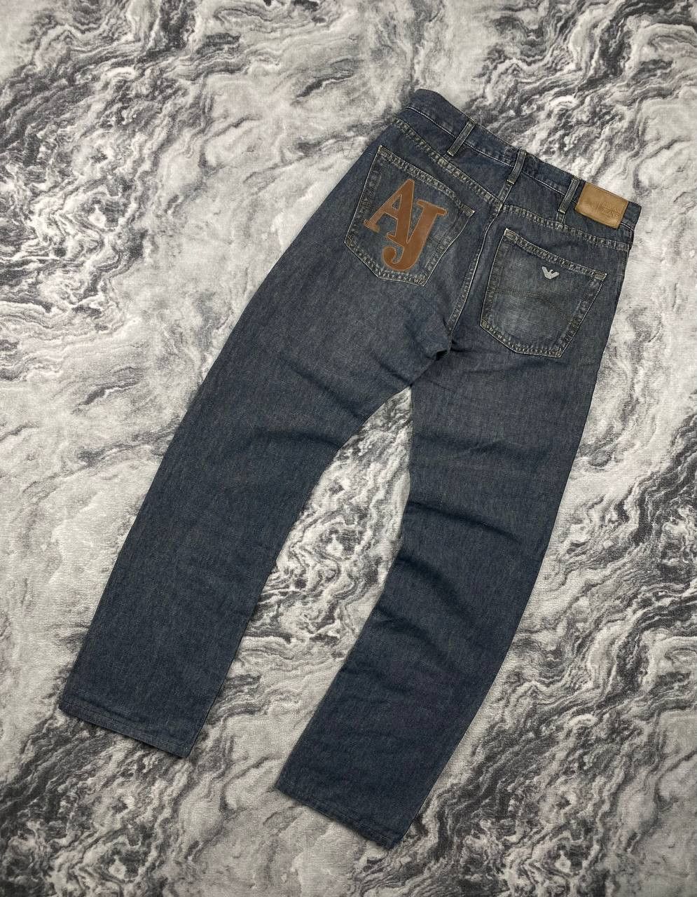 Armani Vintage Armani Big Logo Denim Jeans Men Size 31 Blue Size US 31 - 1 Thumbnail