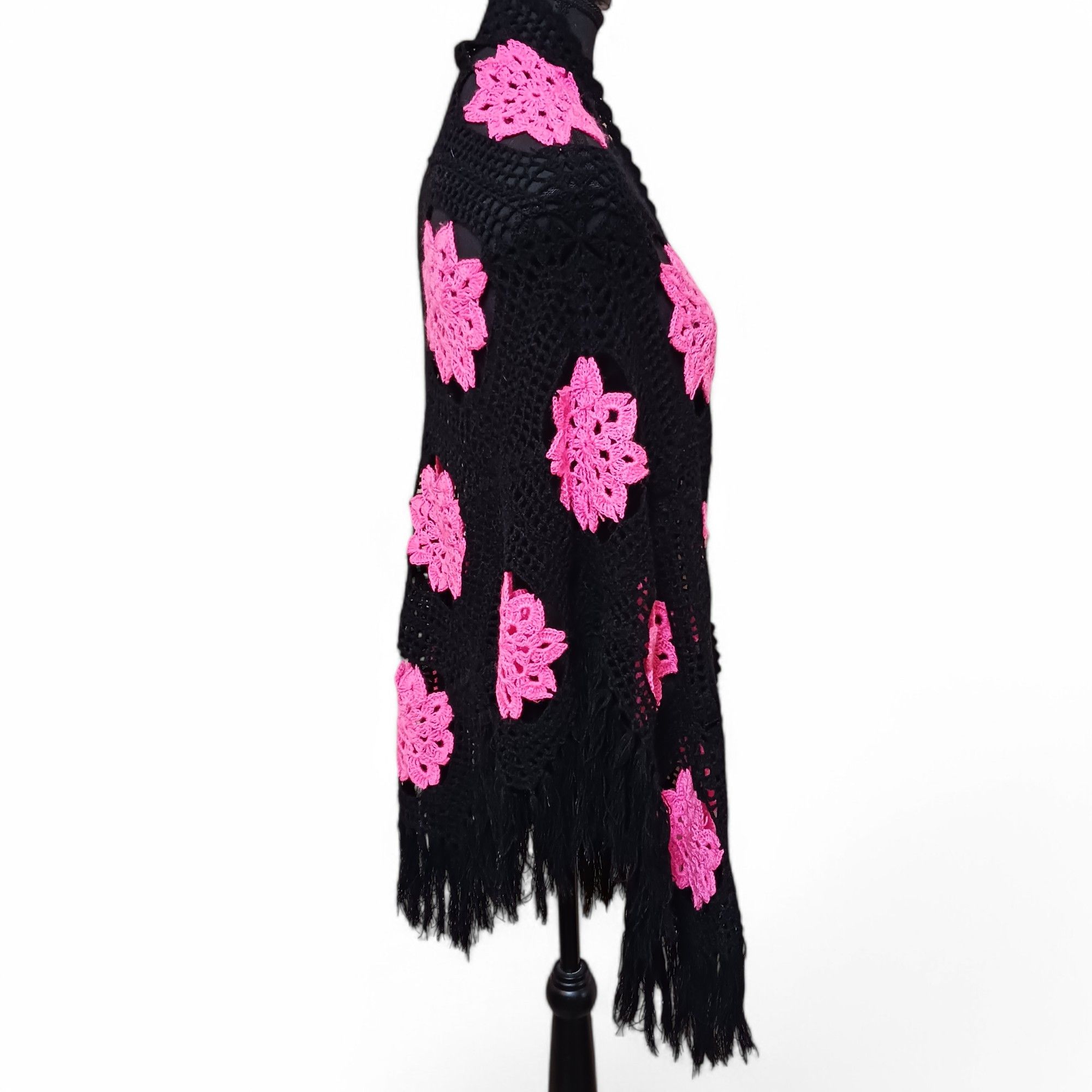 Handmade Vintage Handmade Black/ Hot Pink Crochet Shawl – Size ONE SIZE - 3 Thumbnail