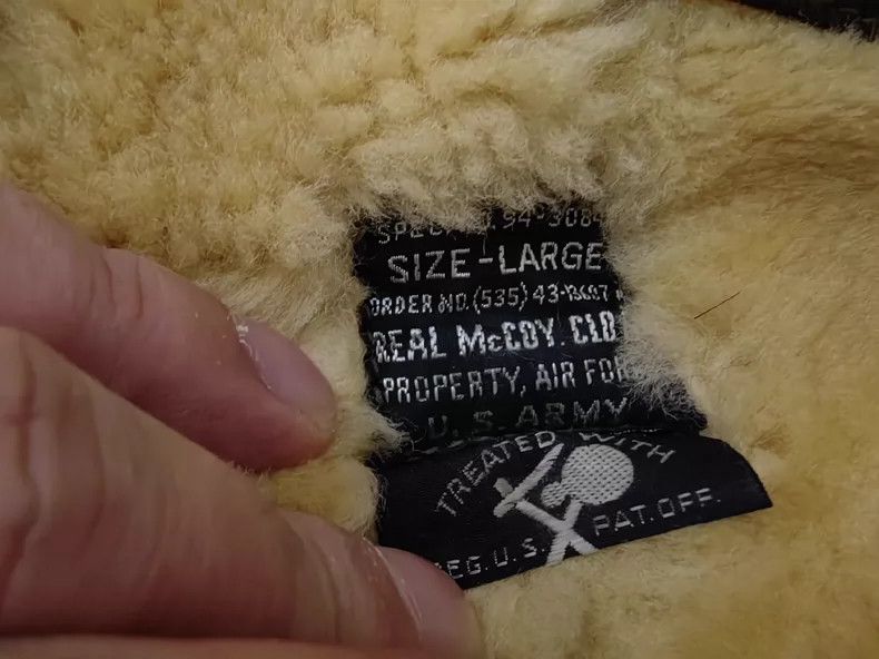 The Real McCoy's the real mccoys Size 40D1 One-piece, New Zealand Sheepskin Size US M / EU 48-50 / 2 - 9 Thumbnail
