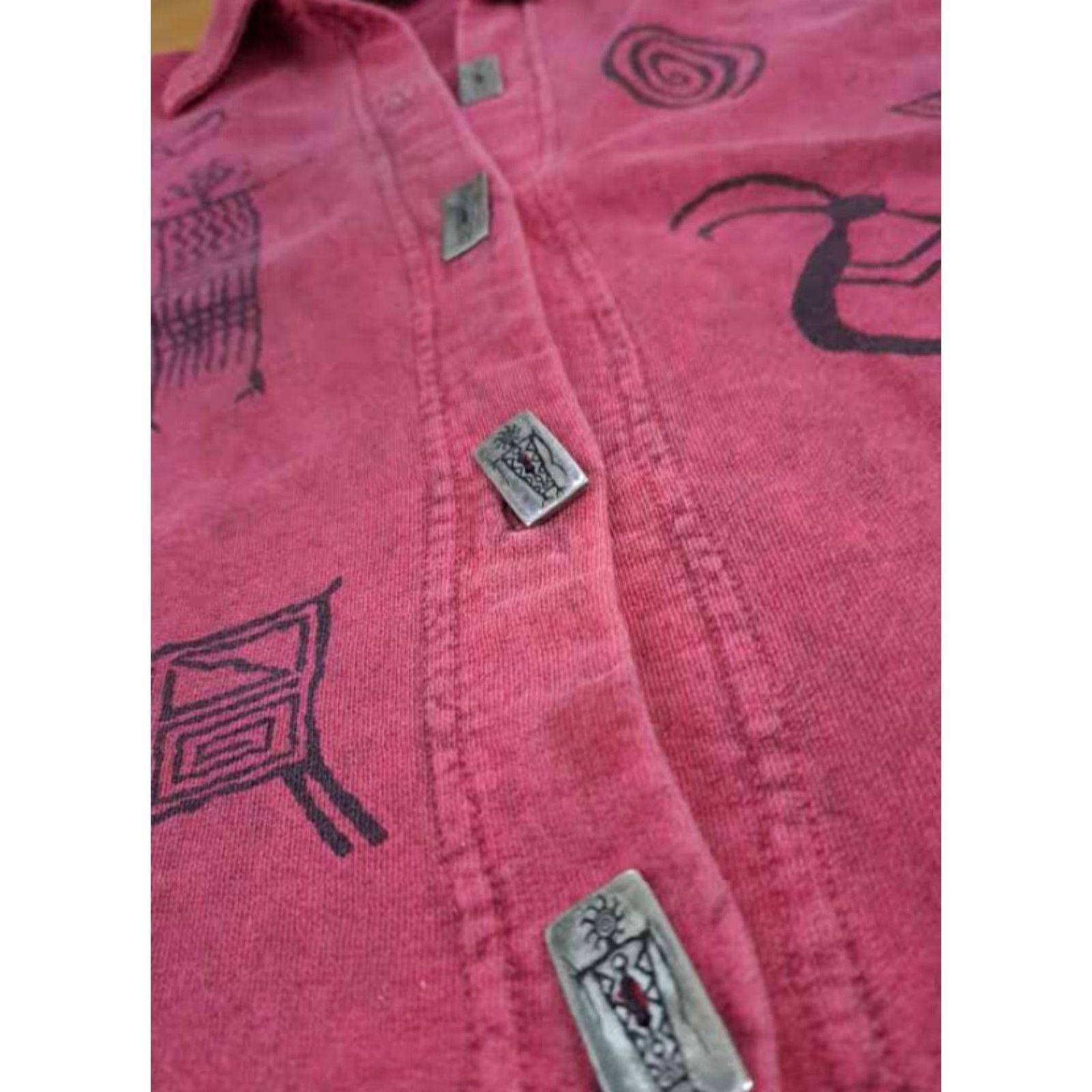 Vintage VINTAGE Bfofo Shirt Long Sleeve Button-Up Cotton Purple Southwestern Print Aztec Metal Button Heavy Canvas Women S Regular Size S Size S / US 4 / IT 40 - 4 Thumbnail