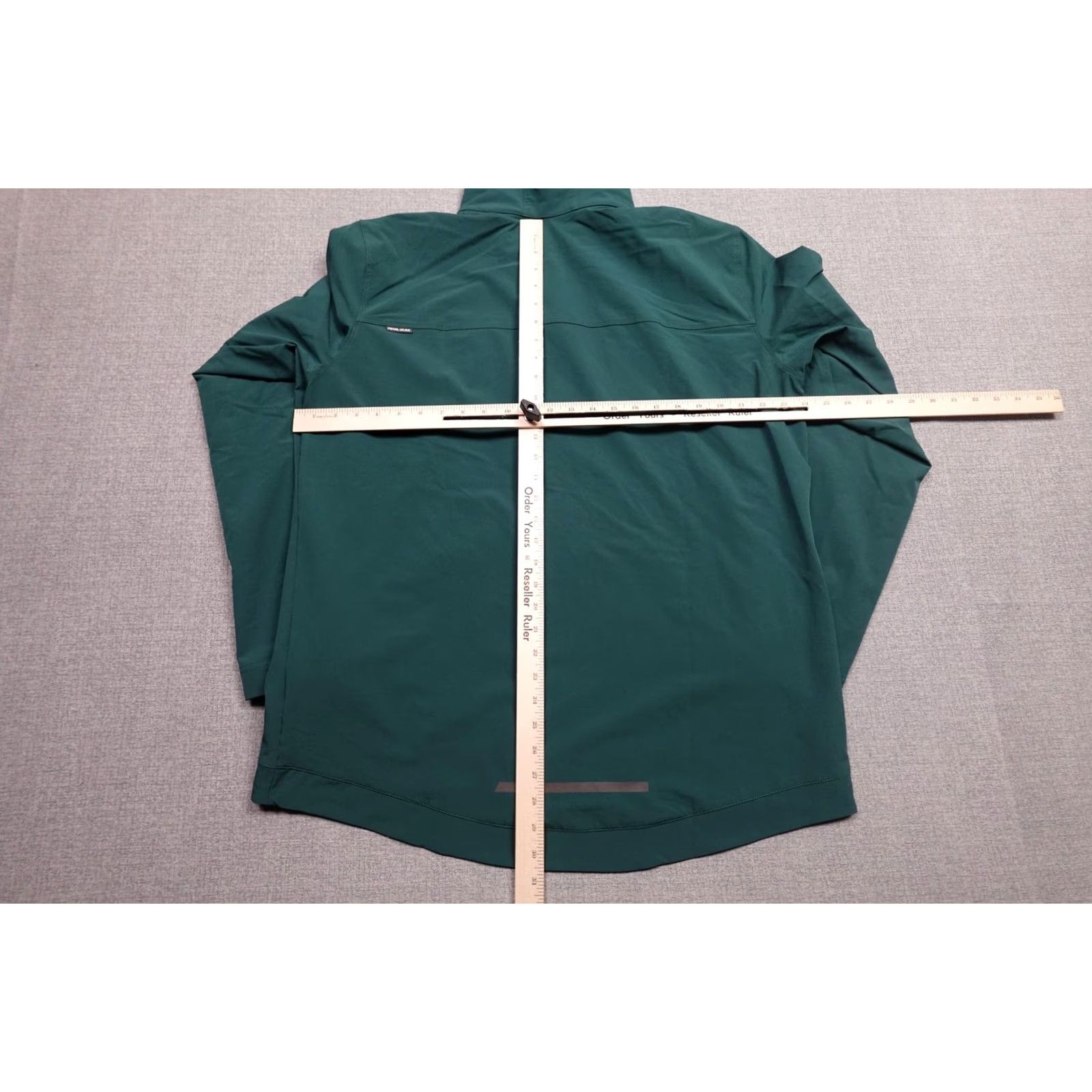 PEARL iZUMi Pearl Izumi Windbreaker Jacket Mens XL Green Hooded Reflective Softshell Cycling Windbreaker Jacket Size US XL / EU 56 / 4 - 5 Thumbnail