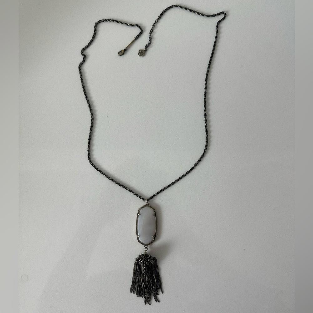 Designer Kendra Scott Rayne Tan Banded Agate Long Tassel Necklace Size ONE SIZE - 2 Thumbnail