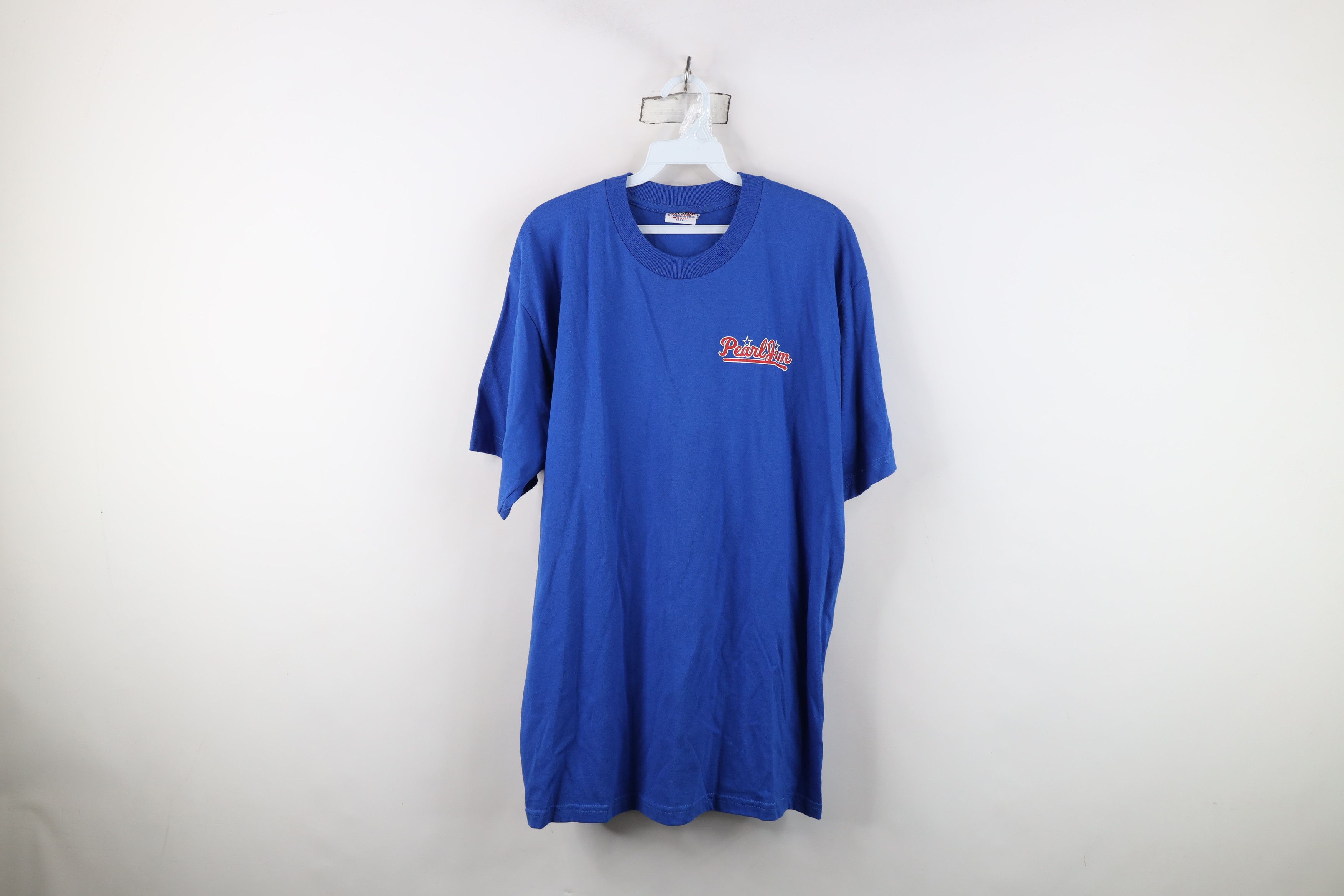 Vintage Vintage Y2K 2009 Philadelphia Tour Pearl Jam Band T-Shirt Size US L / EU 52-54 / 3 - 1 Thumbnail