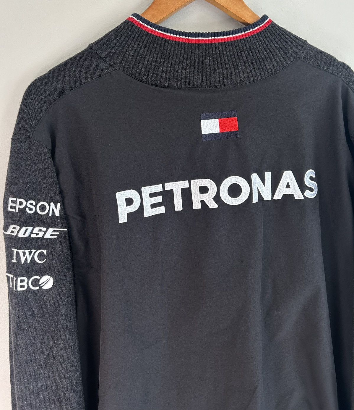 Mercedes-Benz Mercedes AMG Petronas Motorsport F1T Team 2019 Official m Size US XL / EU 56 / 4 - 9 Thumbnail