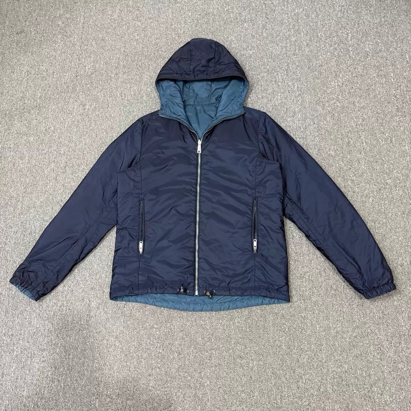 Prada Prada blue 2-sided triangle logo puffer jacket 50 Size US M / EU 48-50 / 2 - 2 Thumbnail