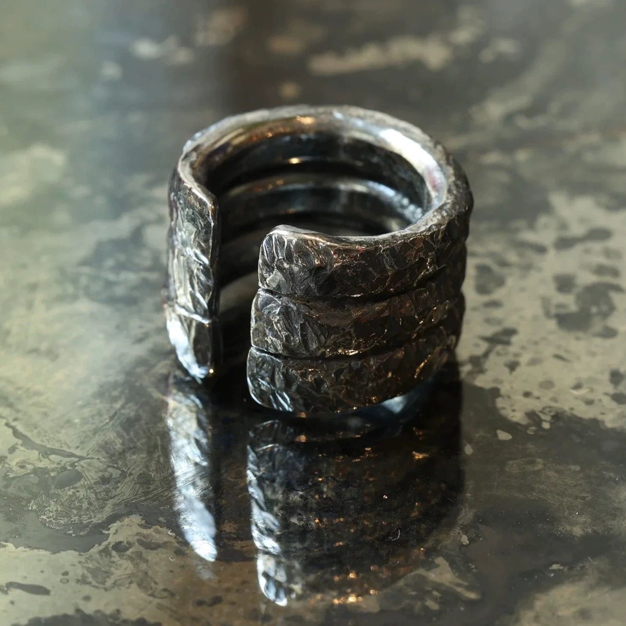 Chin Teo Chin Teo Distressed Scar 3-Loop Stacked Ring US7.5 Size ONE SIZE - 2 Thumbnail