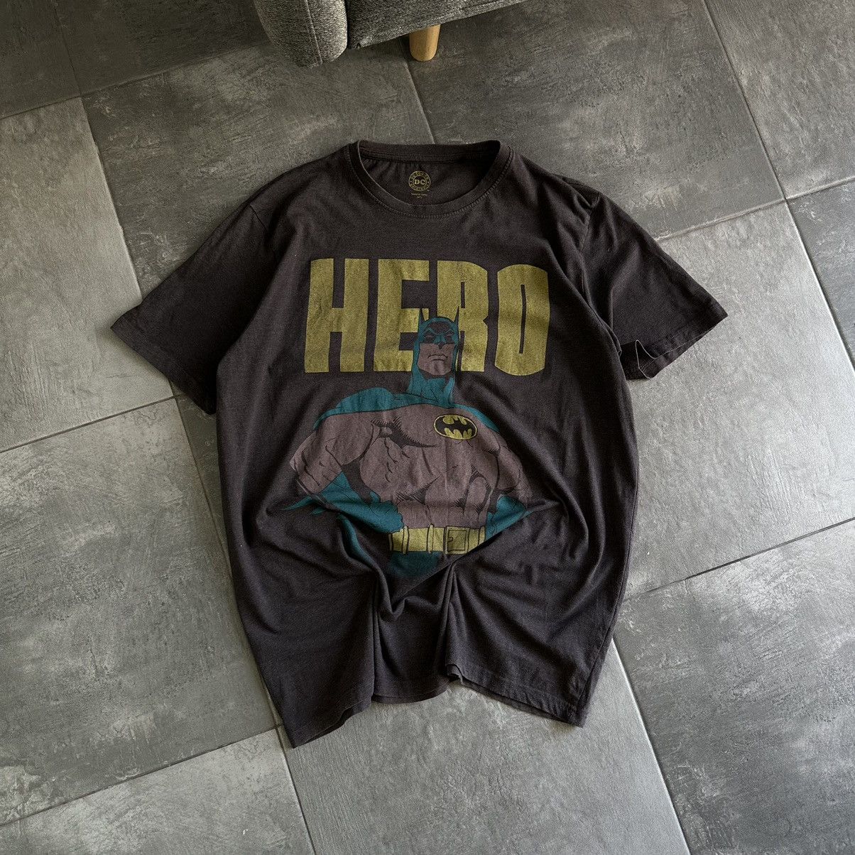DC Comics × Vintage Vintage DC Comics T-shirts Batman Hero Big Logo Y2K 00s Size US XL / EU 56 / 4 - 3 Thumbnail