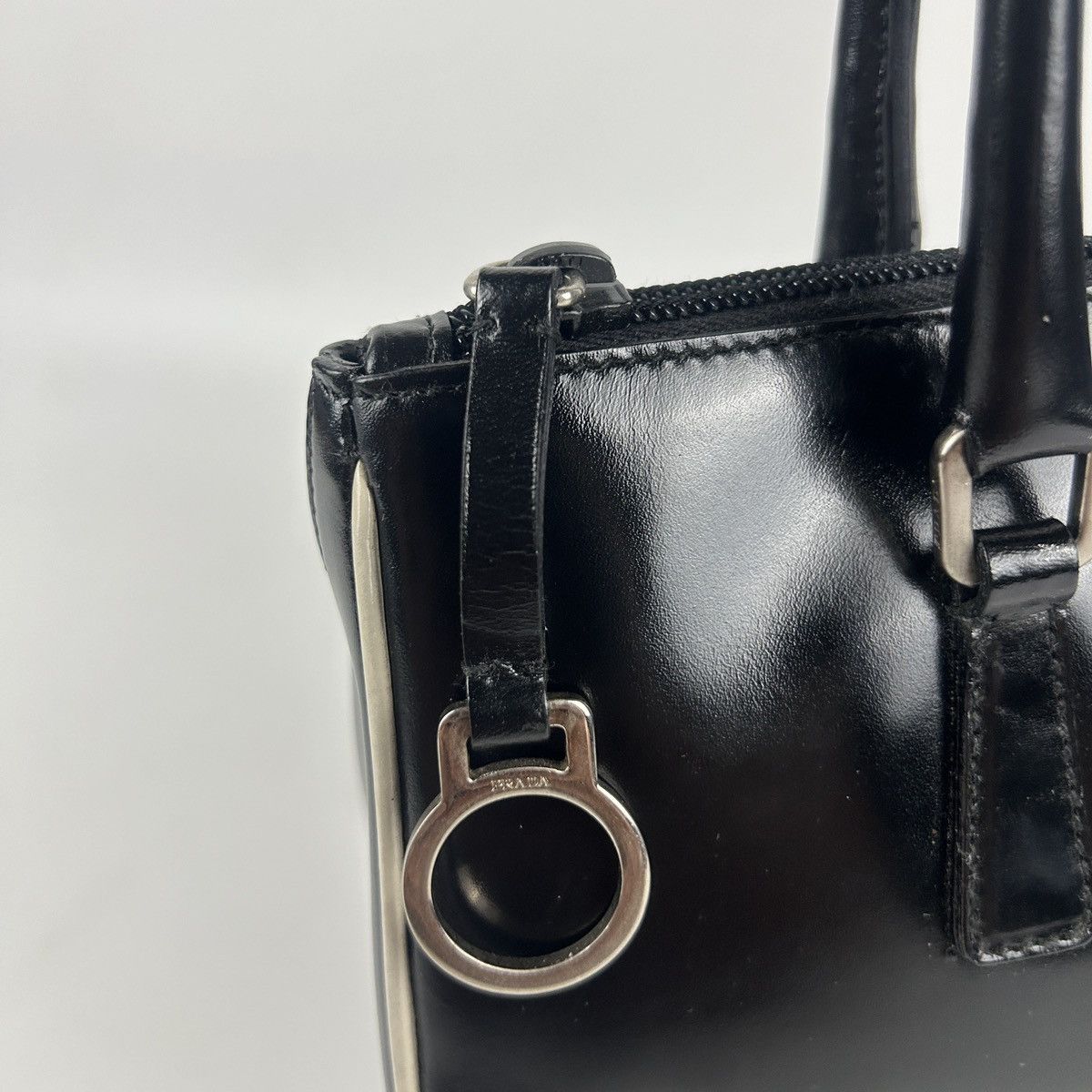 Prada Vintage Y2K Prada Shoulder Bag Size ONE SIZE - 6 Thumbnail