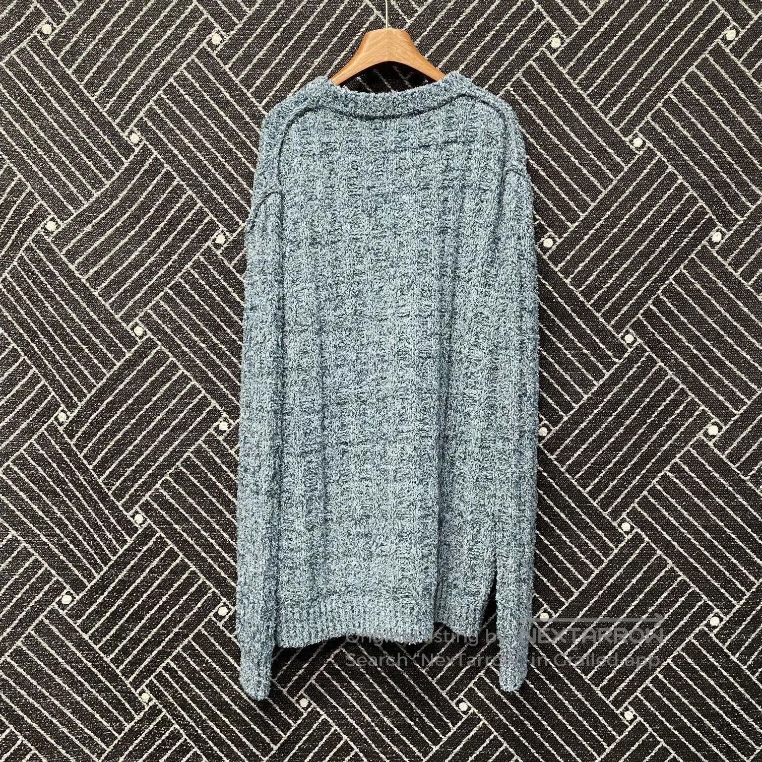 Maison Margiela Blue Textured Knit Long Sleeve Sweater. Size US M / EU 48-50 / 2 - 2 Thumbnail
