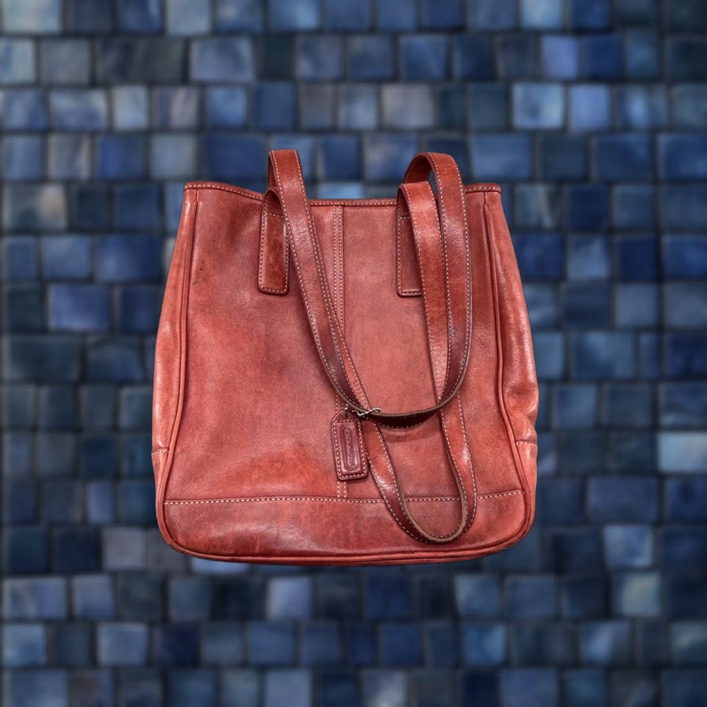 Coach VINTAGE Coach Hampton Tote Leather Red Women Bag 7776 Used Some Damage Size ONE SIZE - 1 Thumbnail