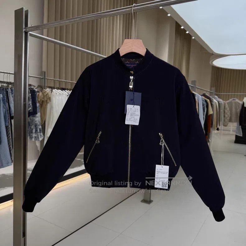 Louis Vuitton Louis Vuitton 25 black space cotton lined with jacket Size XXS / US 00 / IT 34 - 1 Thumbnail
