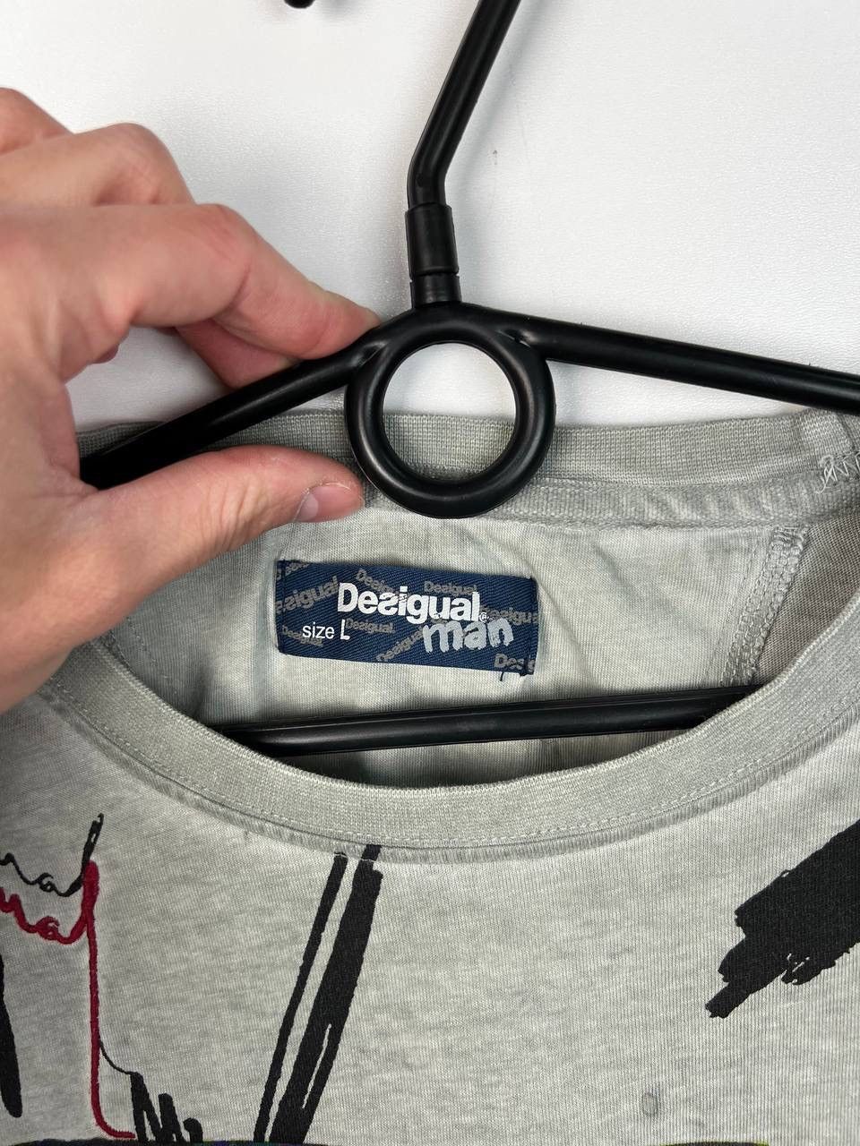Desigual Desigual luxury t-shirts size L Size US L / EU 52-54 / 3 - 3 Thumbnail