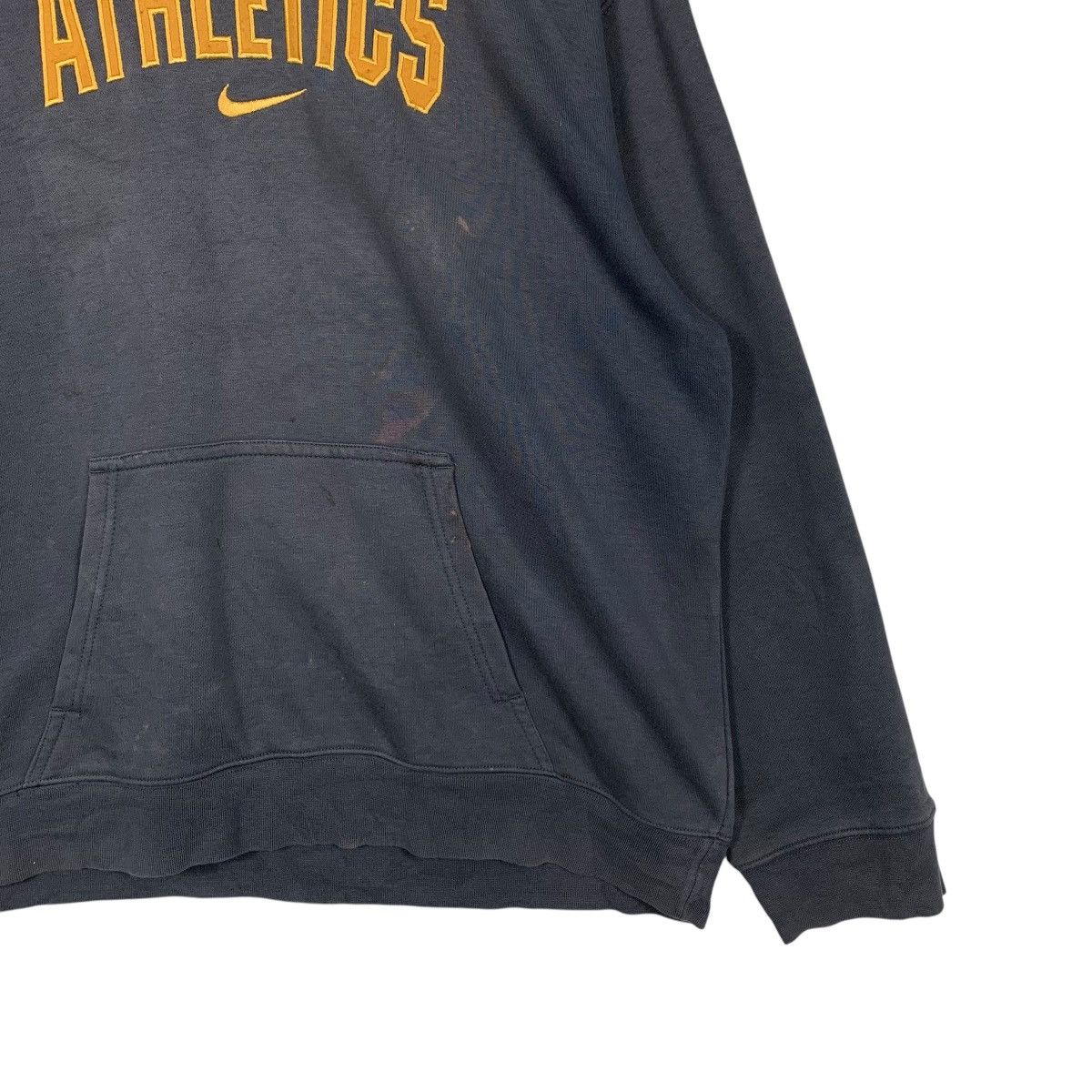 Nike NIKE ATHLETICS Big Logo Pullover Hoodie Sweatshirt #1783-C79 Size US XL / EU 56 / 4 - 4 Thumbnail