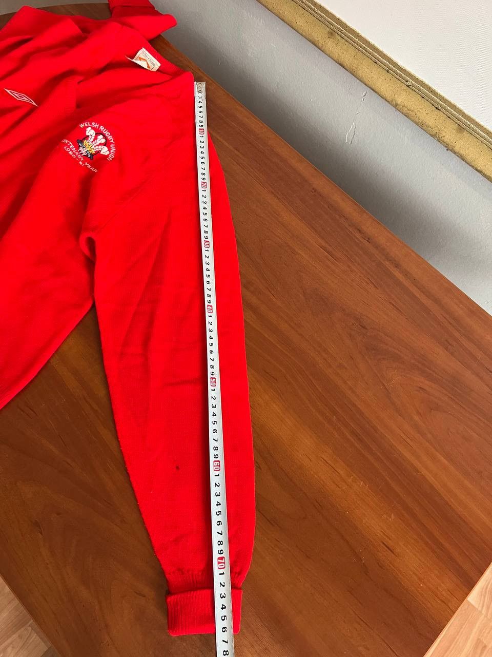 Umbro 1980/81 RARE WALES TEAM RUGBY UNION WOOL JUMPER SWEATER SZ M Size US M / EU 48-50 / 2 - 17 Thumbnail