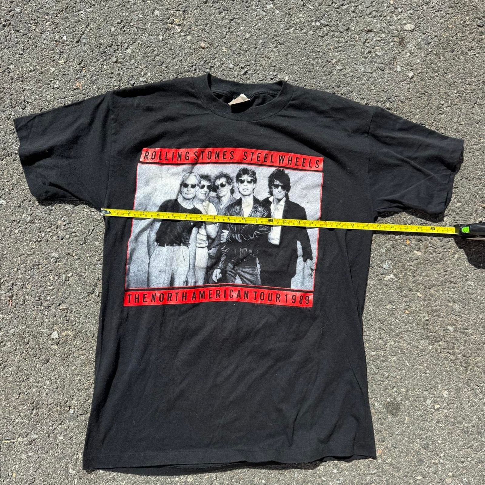 Vintage Vtg Rolling Stones North American Tour 1989 T-Shirt Size XL Size US XL / EU 56 / 4 - 8 Thumbnail